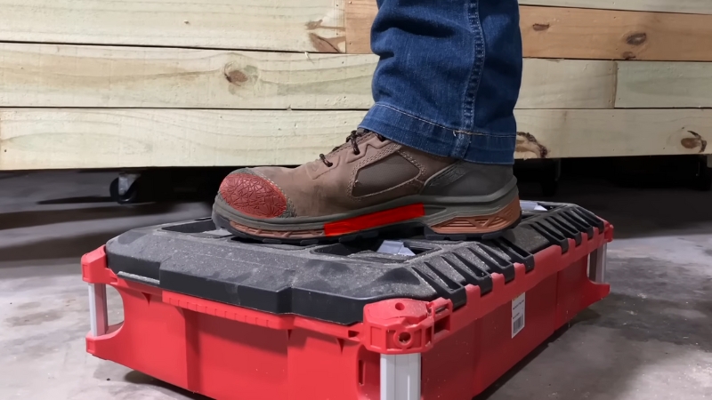 Radne cipele sa zaštitnom kapicom na kutiji