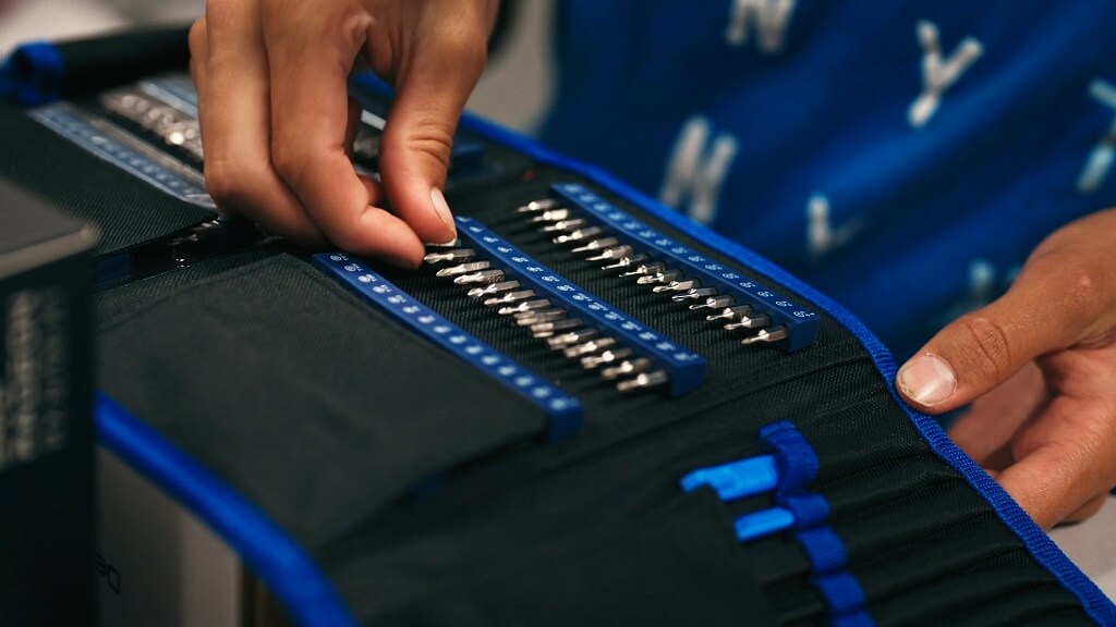 Bitovi i nastavi kao sastavni deo alata za domaćinstva